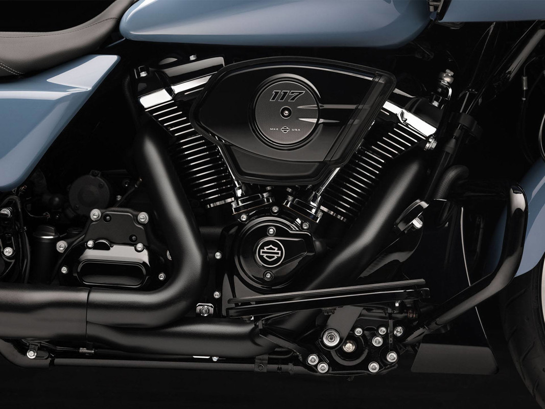 CVO® Road Glide®