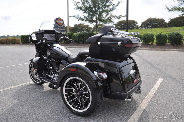 Street Glide® 3 Limited