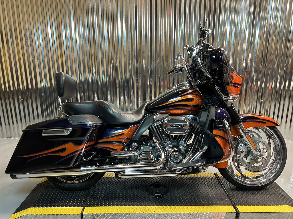 CVO® Street Glide®