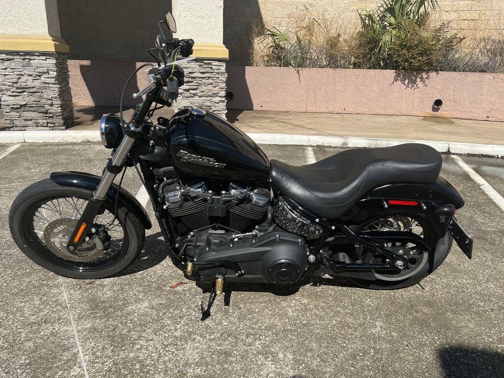 Softail® Street Bob®