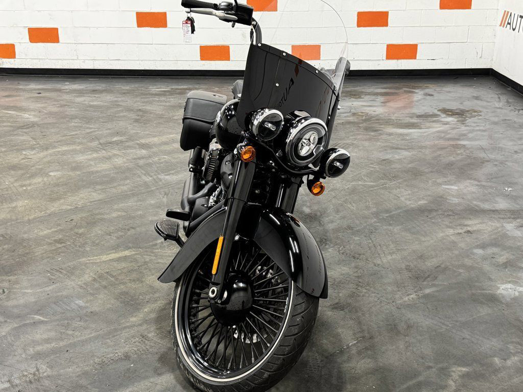 Heritage Classic 114