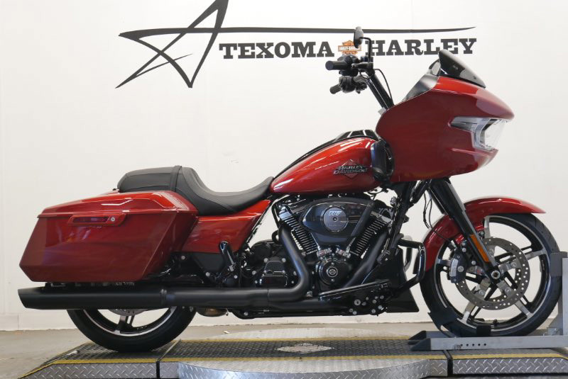 Road Glide®