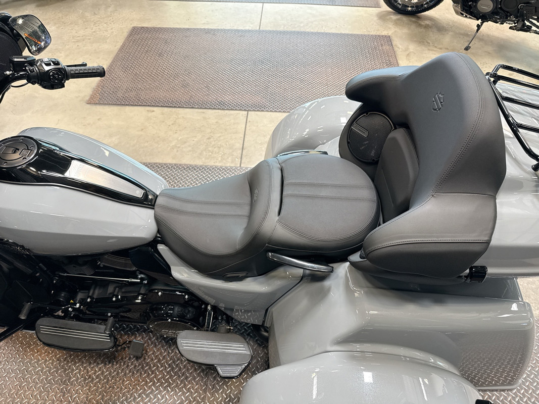 Street Glide® 3 Limited