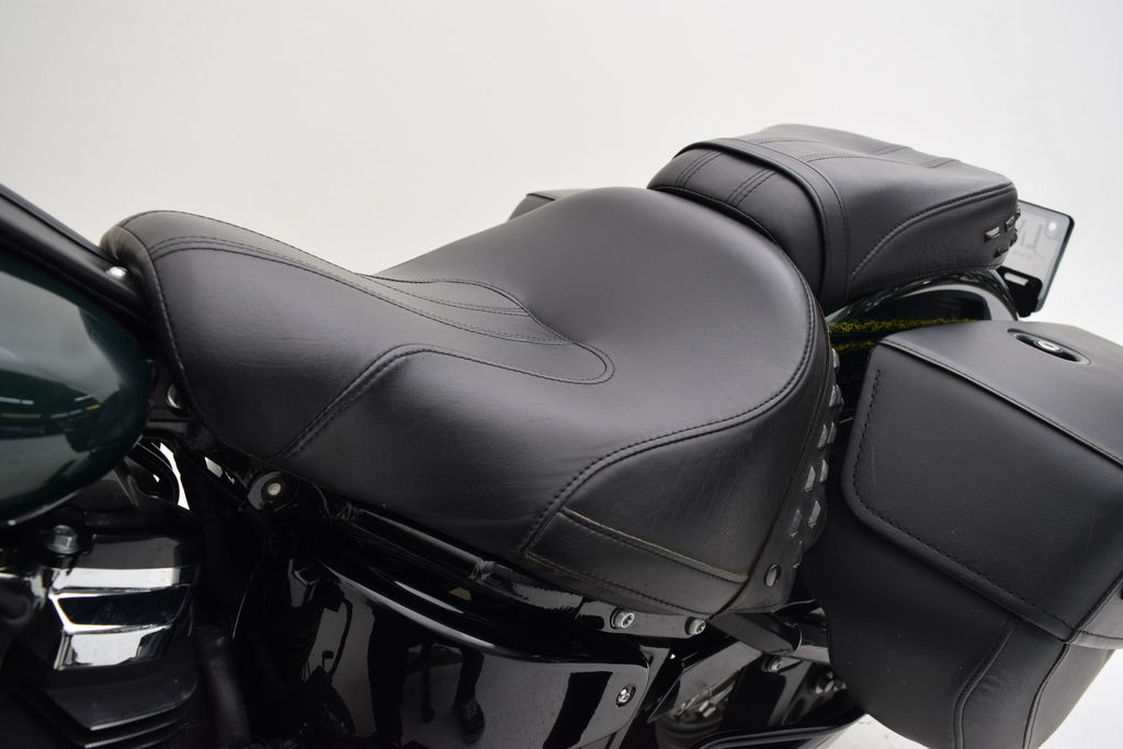 Softail® Heritage Classic 114
