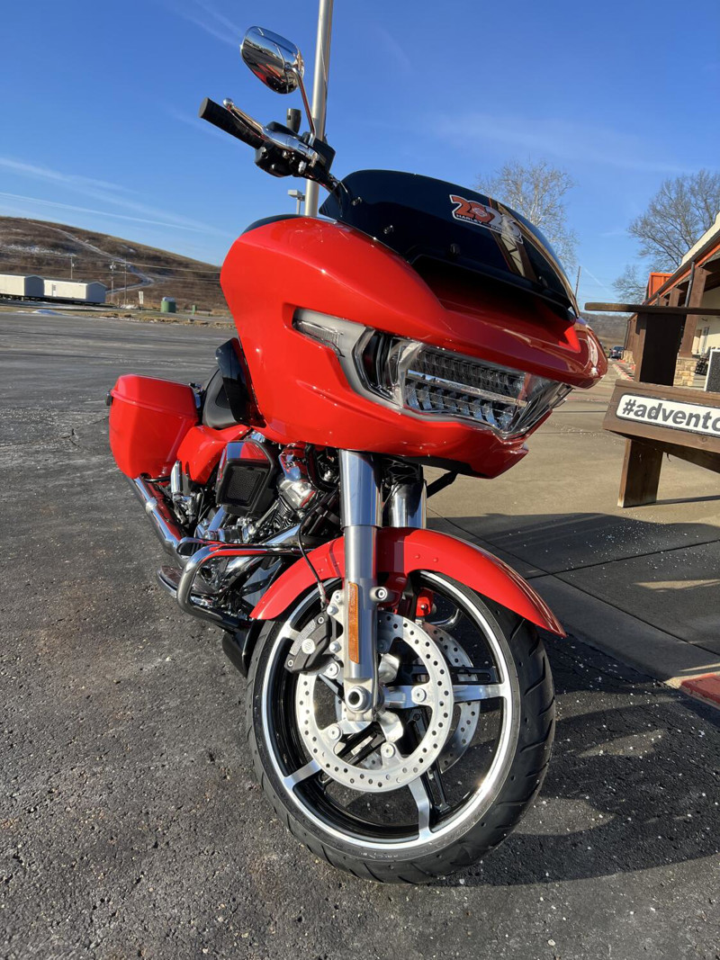 Road Glide®