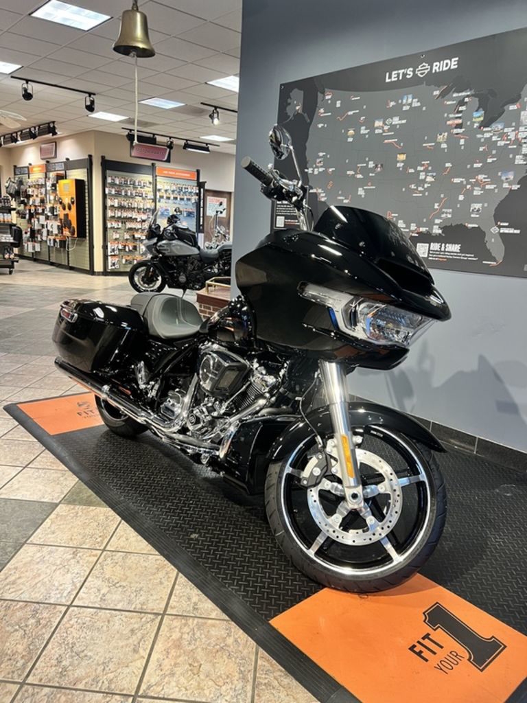Road Glide®