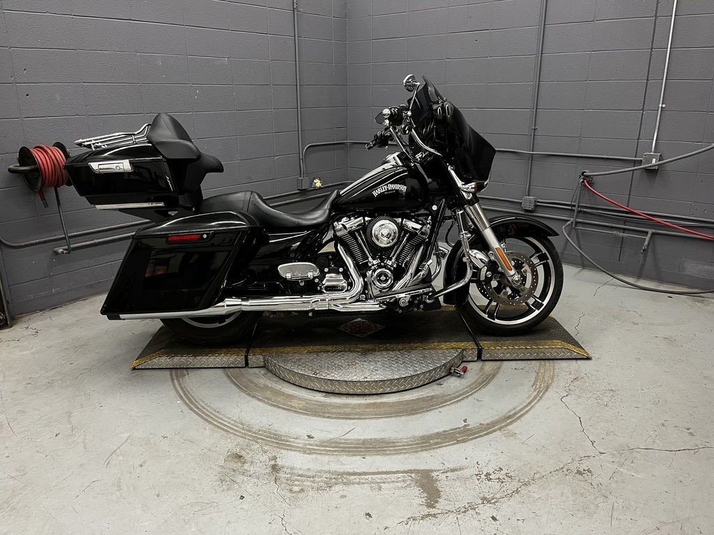 Street Glide® Special