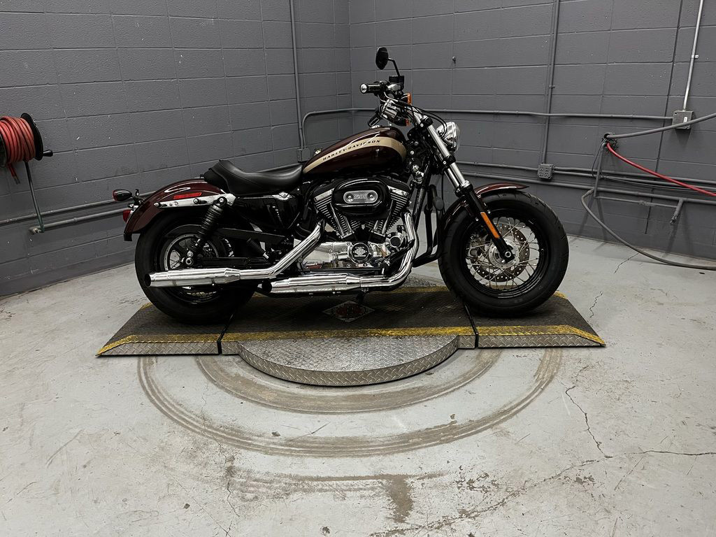 Sportster® 1200 Custom