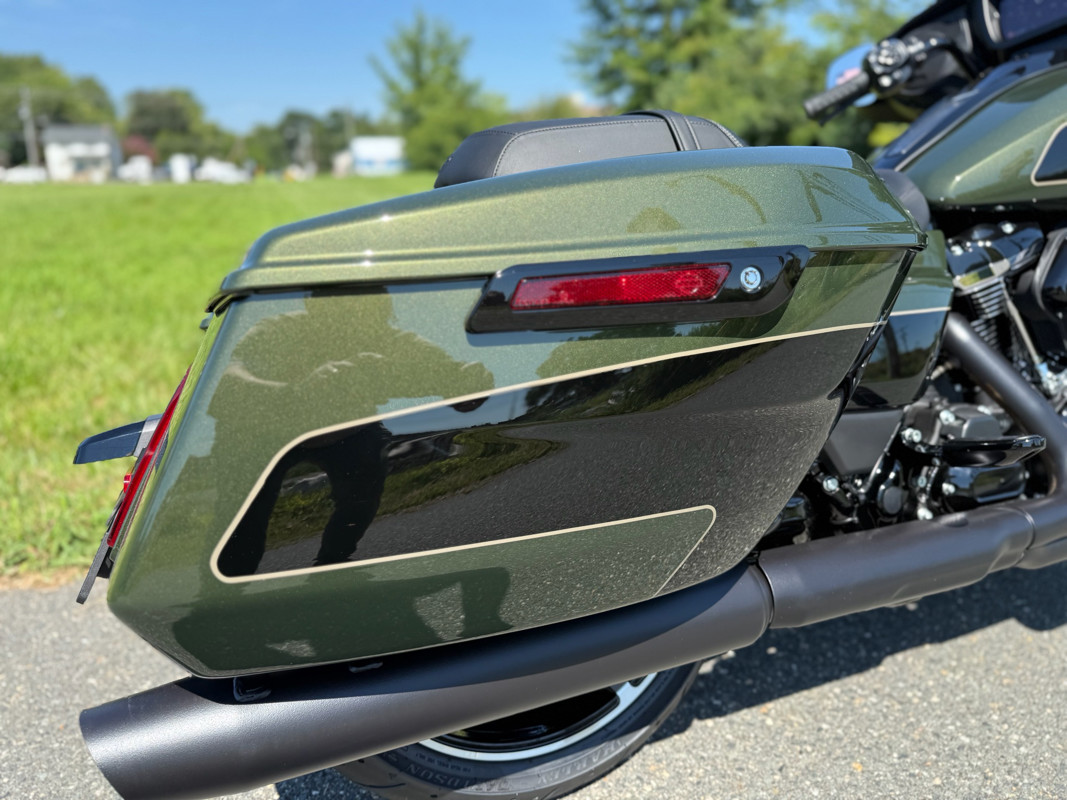 Street Glide®