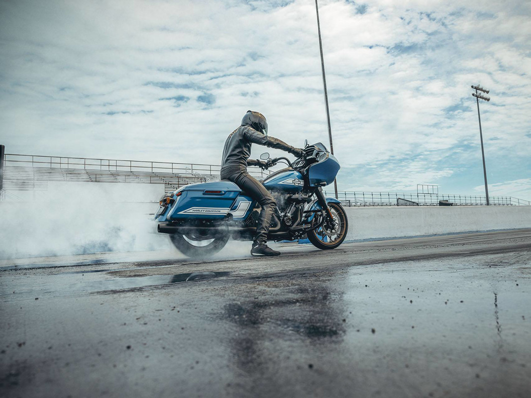 Road Glide® ST