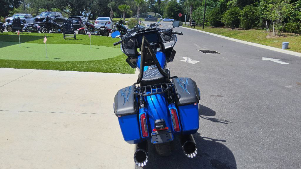 Road Glide®