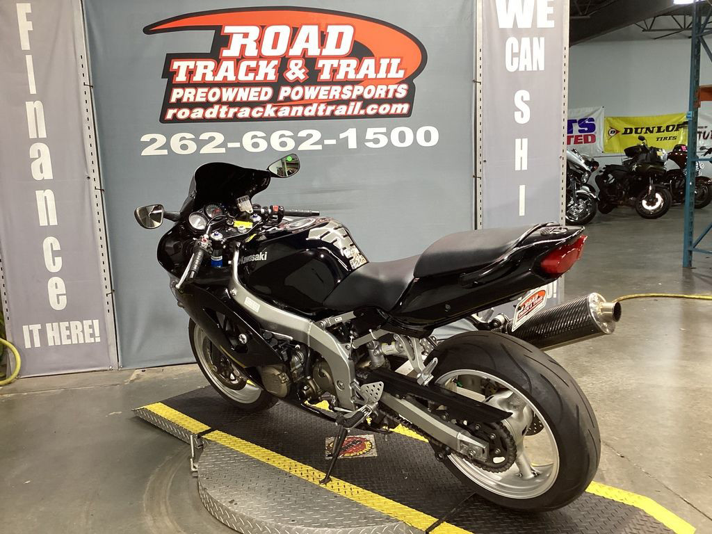 ZZR® 600