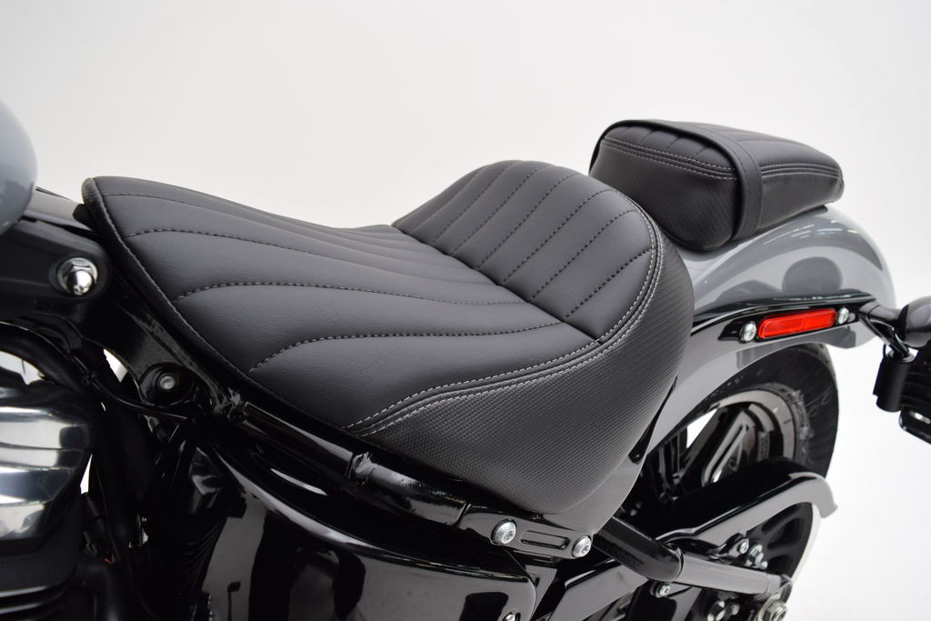 Street Bob®