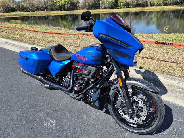 CVO® Street Glide® ST