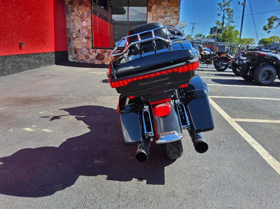 Road Glide® Ultra
