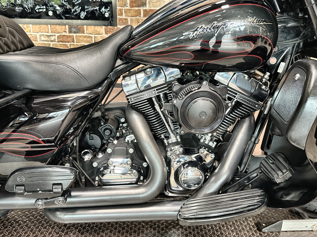CVO® Ultra Classic® Electra Glide® 
