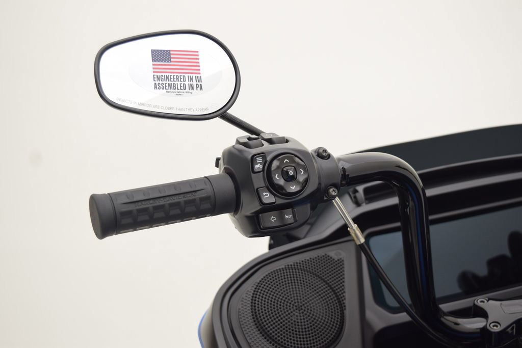 Road Glide®