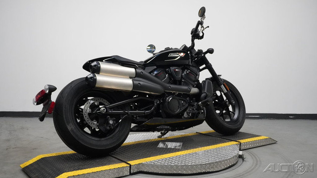 Sportster® S