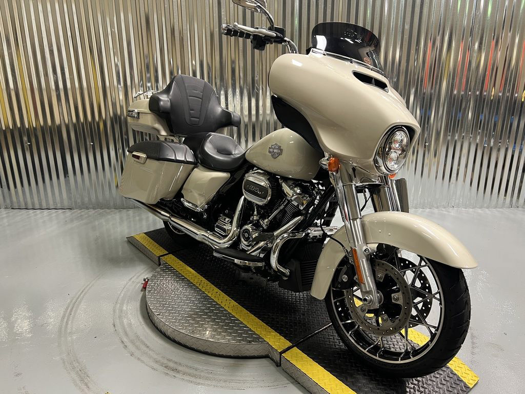Street Glide® Special