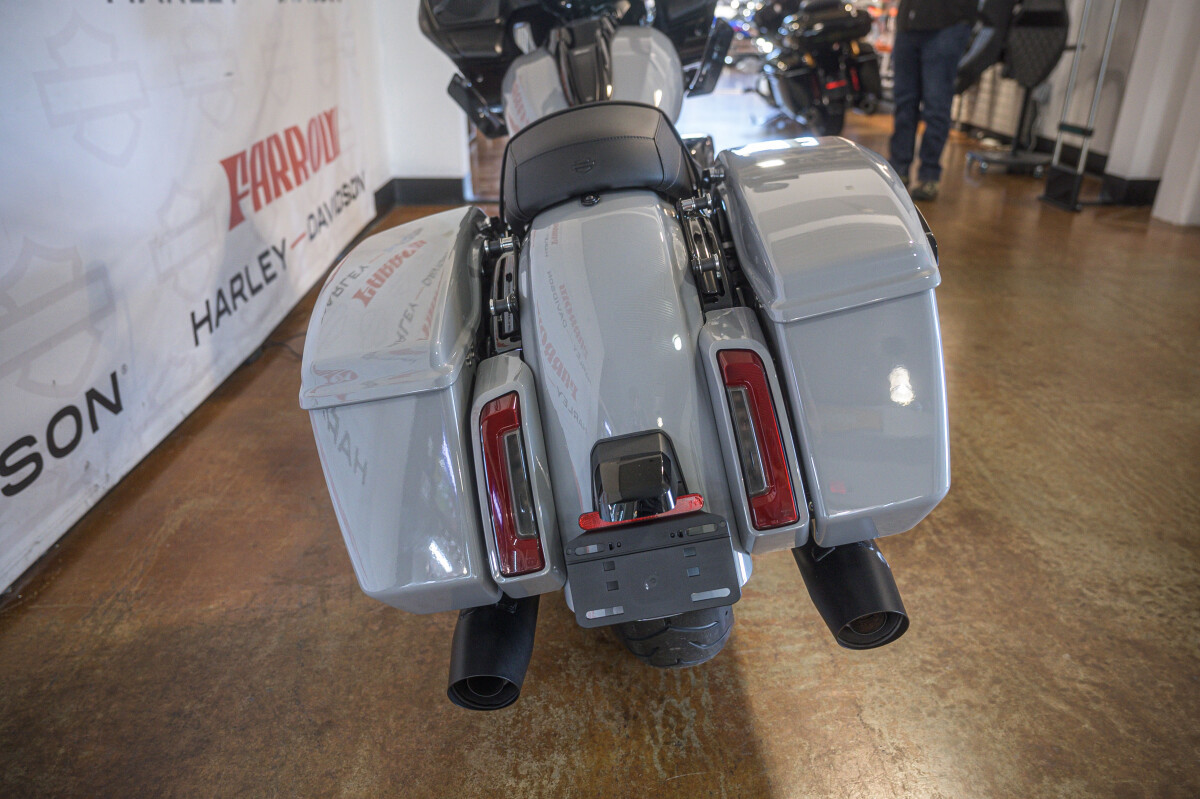 Road Glide®