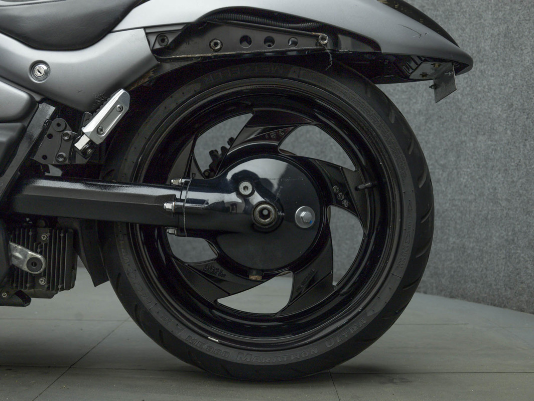 Boulevard M109R B.O.S.S