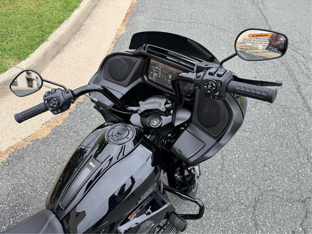 Road Glide®