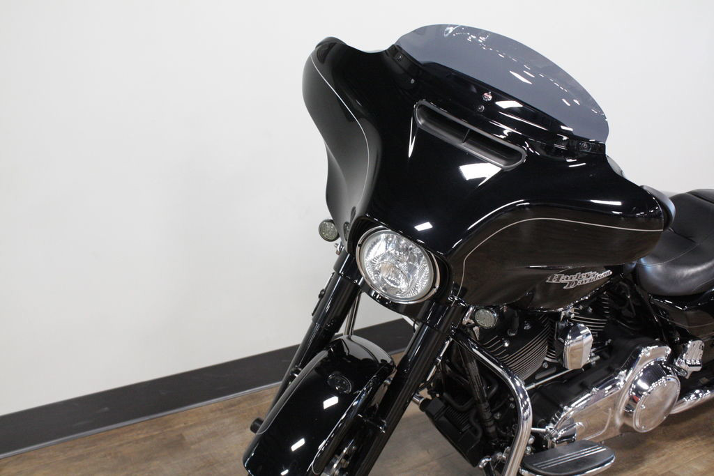 Street Glide® Special