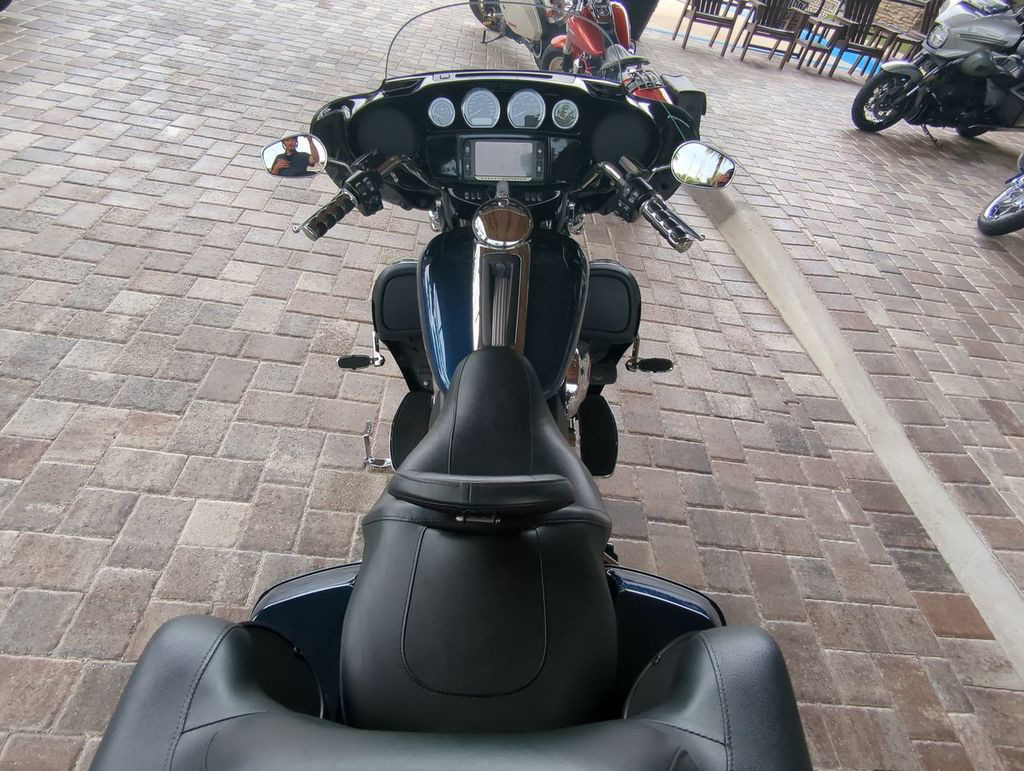 Electra Glide® Ultra Limited® Low