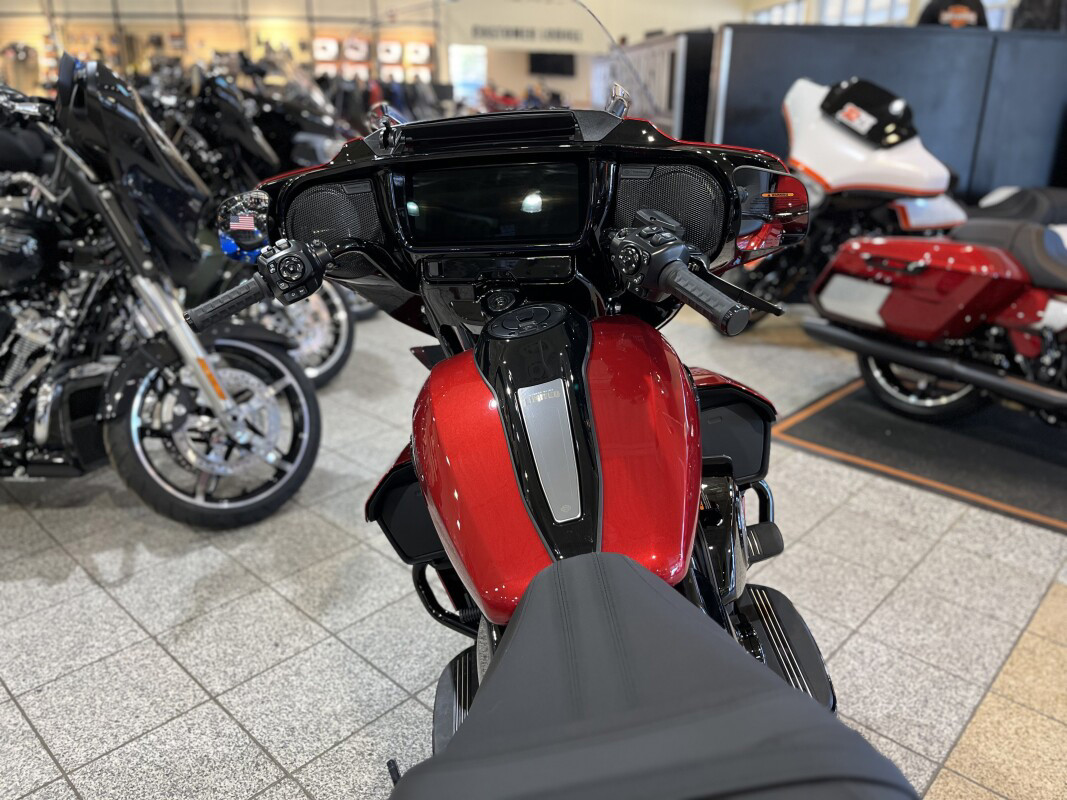 Street Glide® Limited