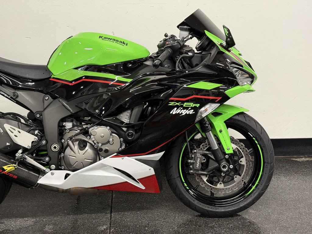 Ninja ZX-6R ABS KRT Edition