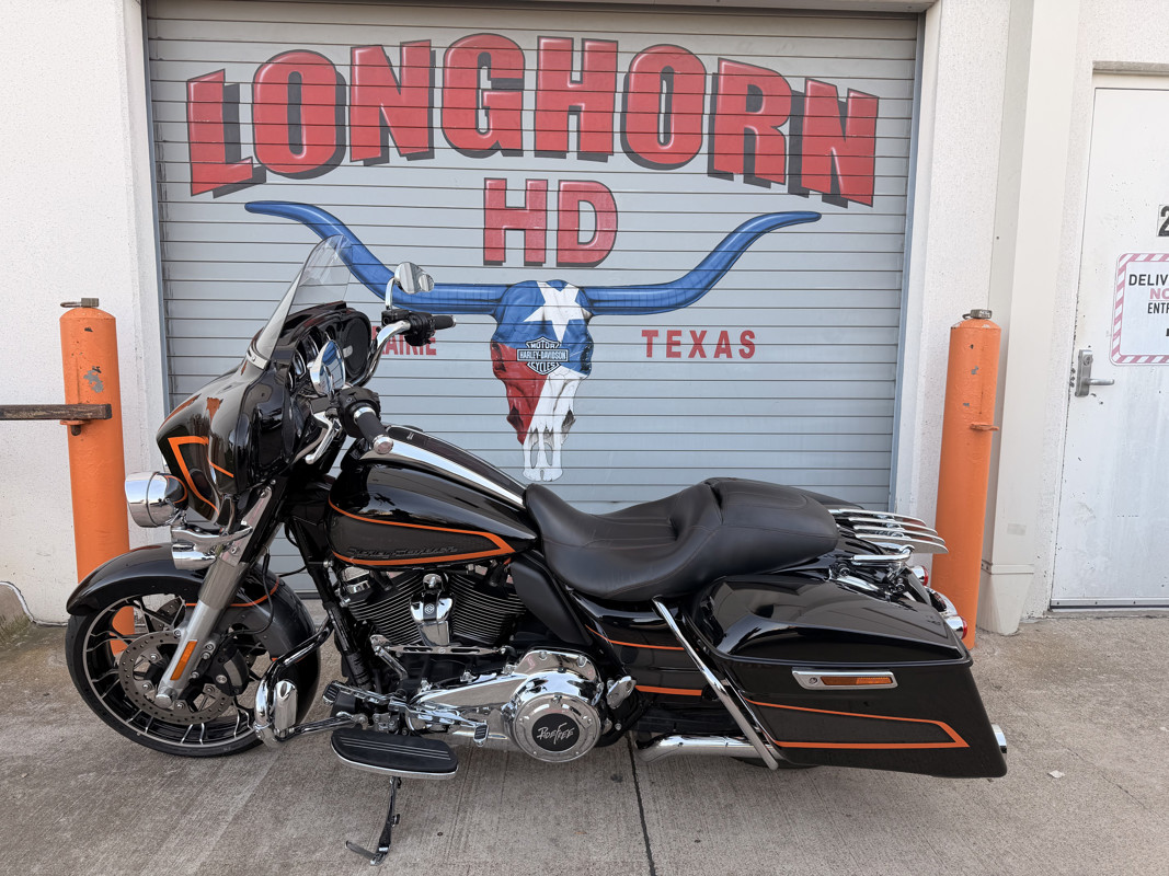 Street Glide® Special