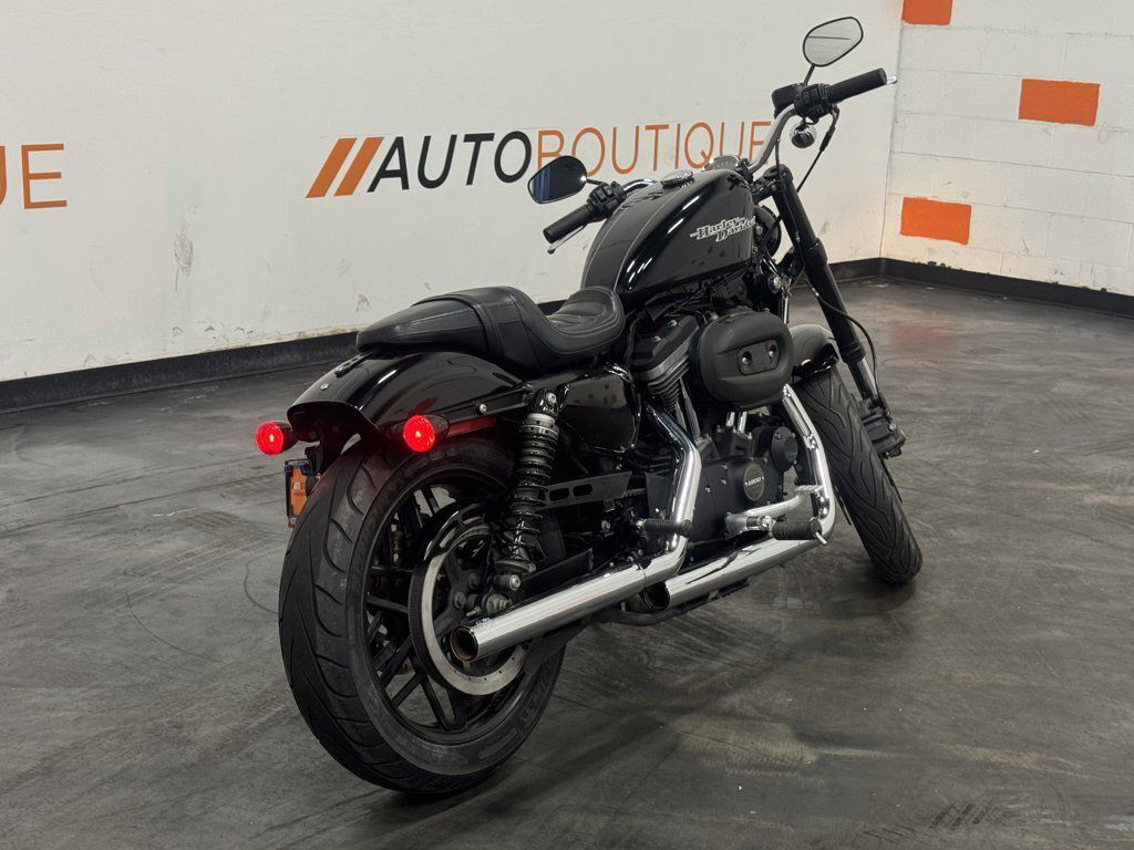 Sportster® Roadster®