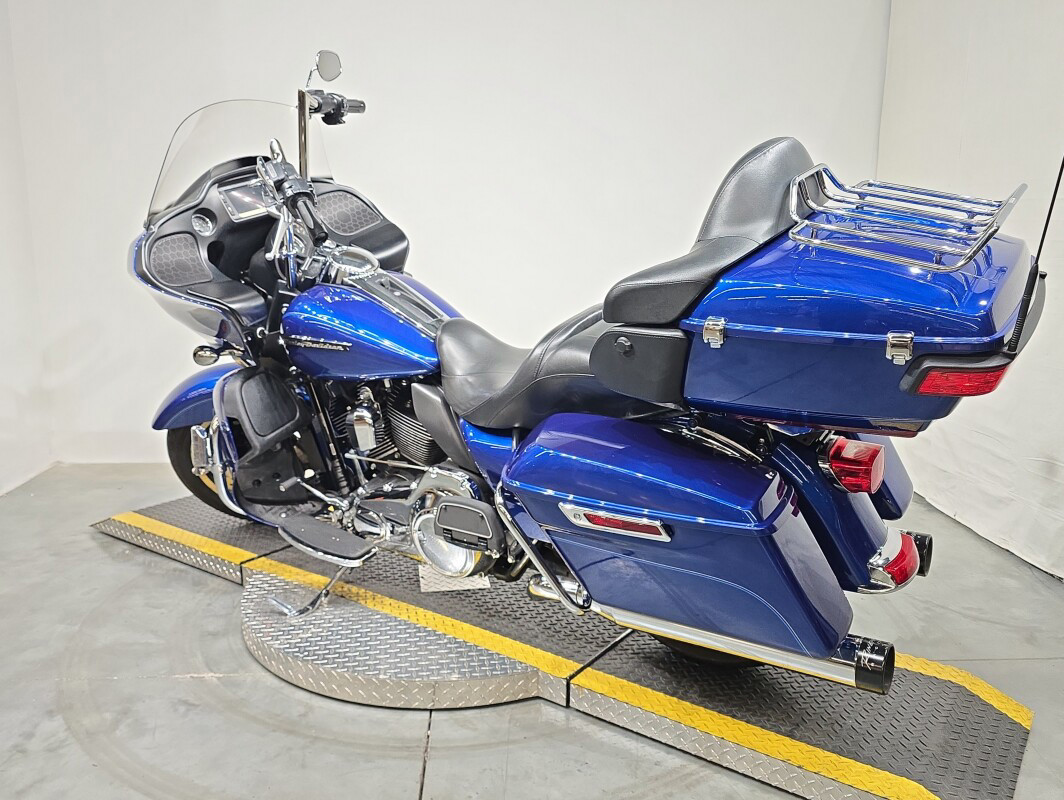 Road Glide® Ultra