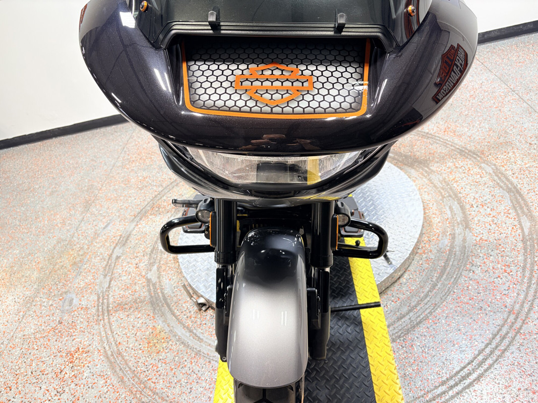 CVO® Road Glide®