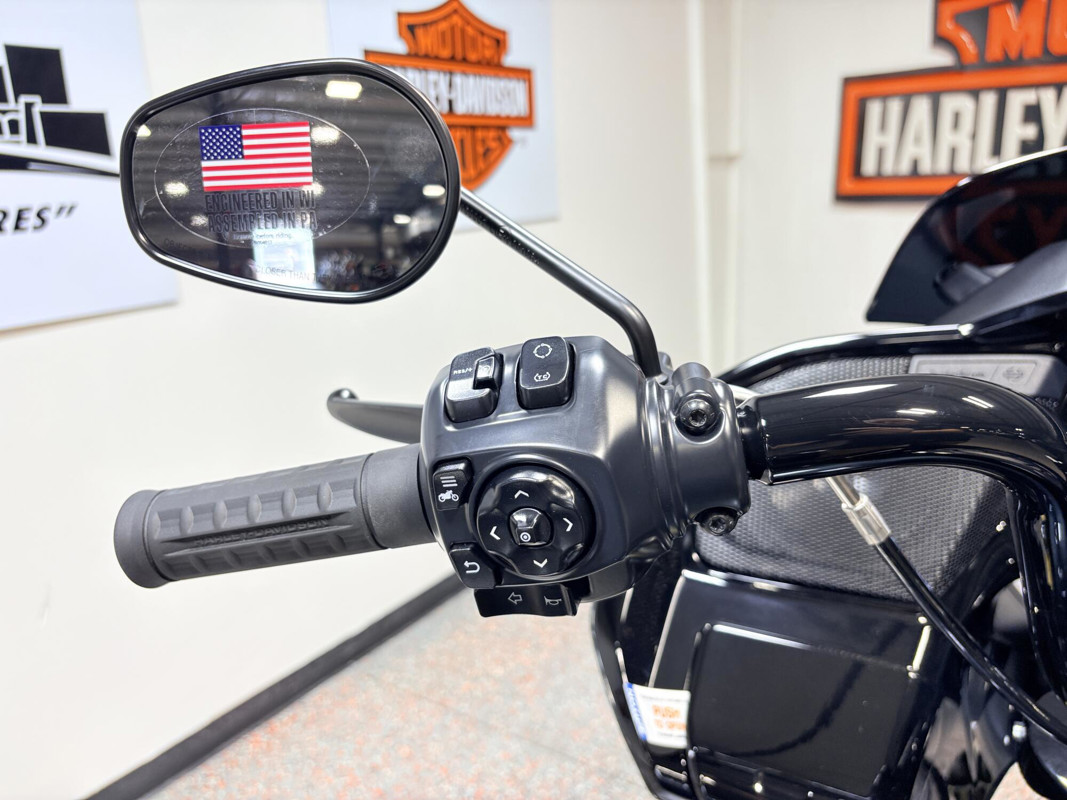 Road Glide® 3