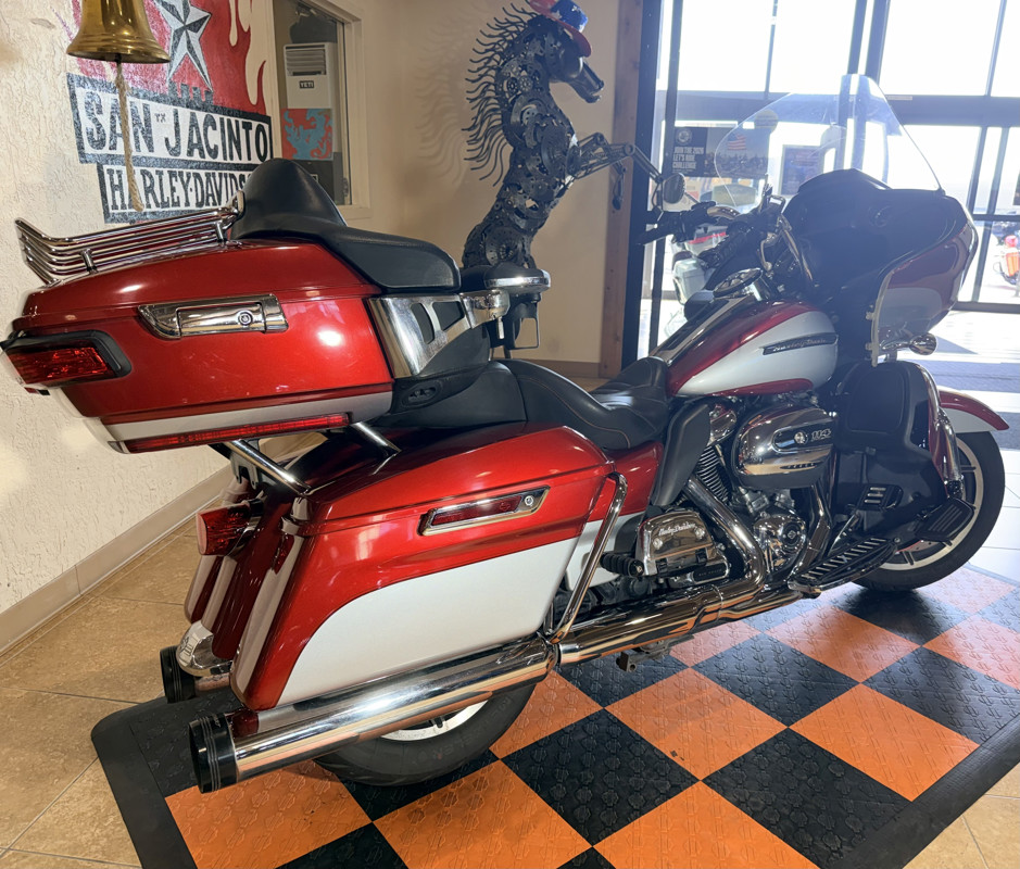 Road Glide® Ultra