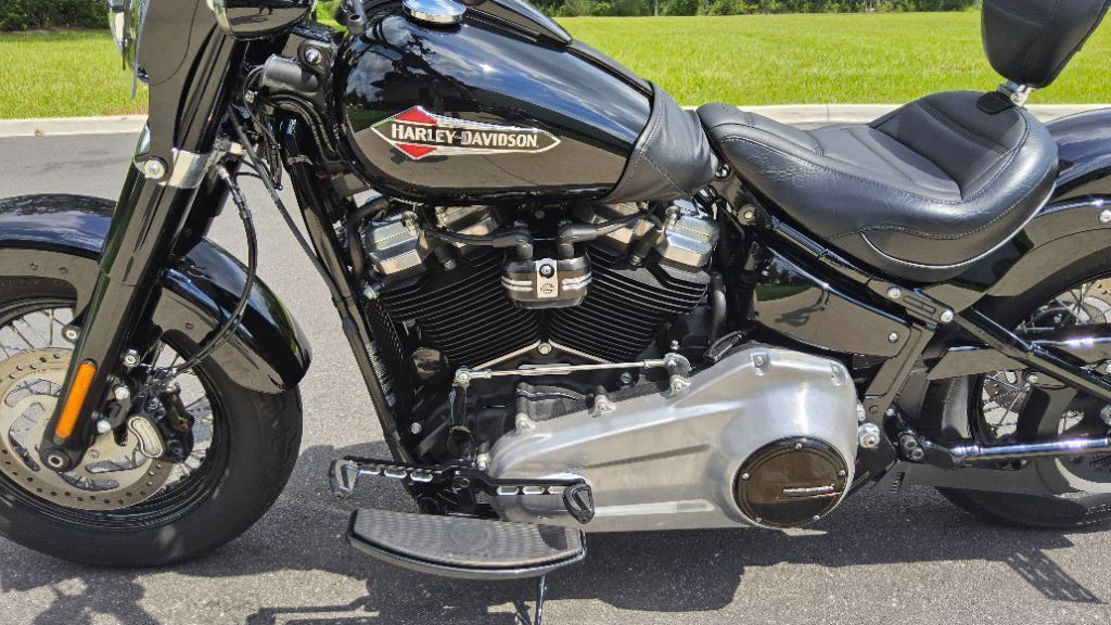 Softail® Slim®
