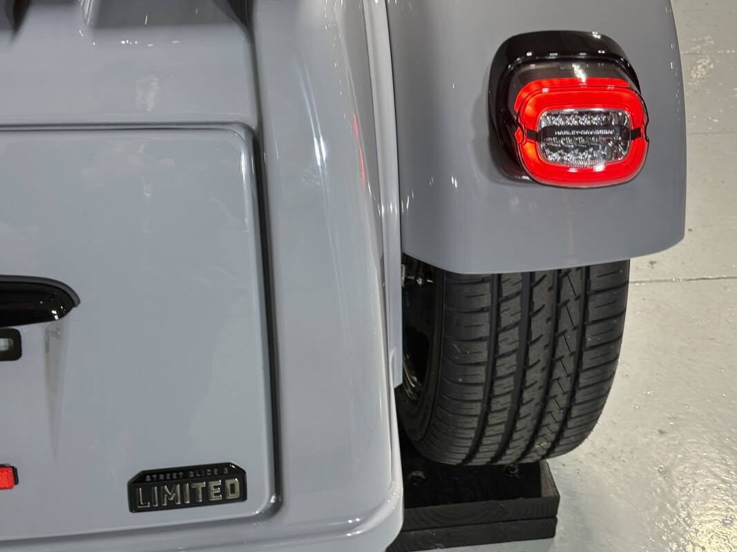 Street Glide® 3 Limited