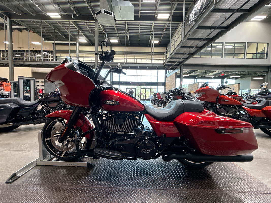 Road Glide®