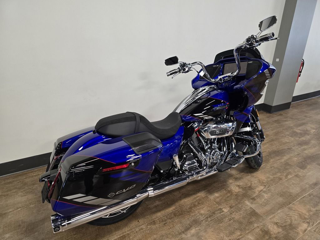 CVO® Road Glide®