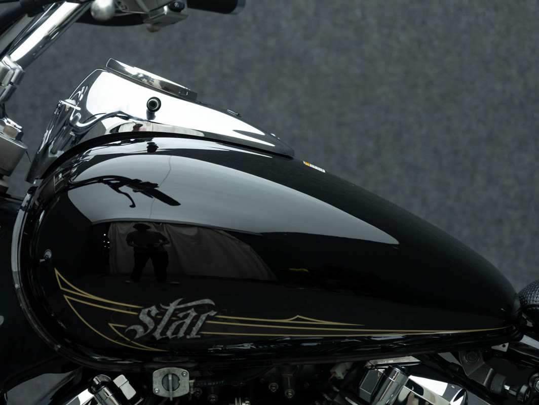 V-Star 650 Custom