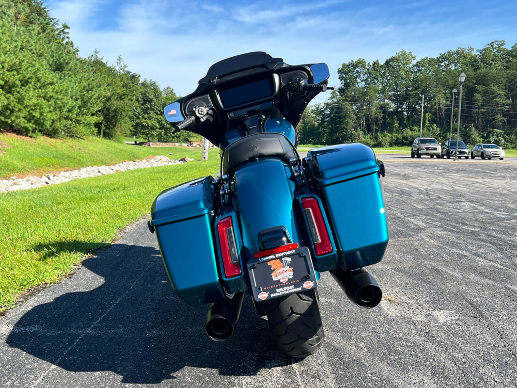 Street Glide®