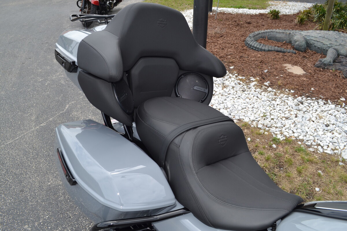 Street Glide® Limited