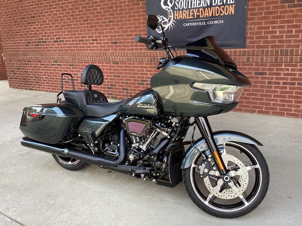Road Glide®