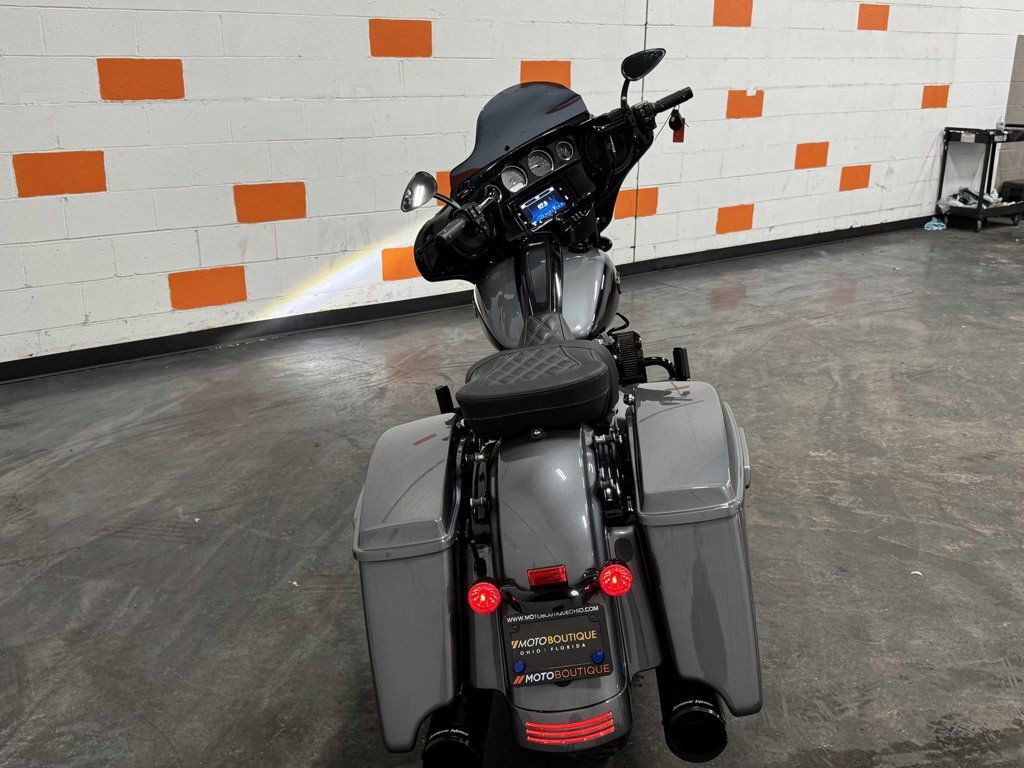 Street Glide® Special