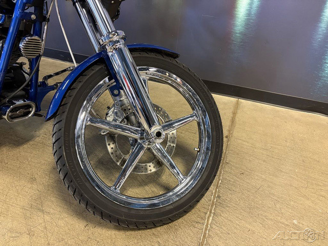 Softail® Rocker® C