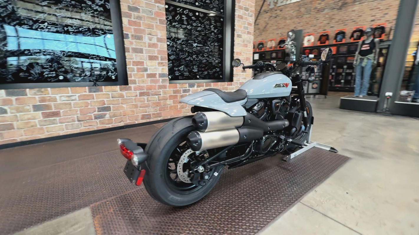 Sportster® S