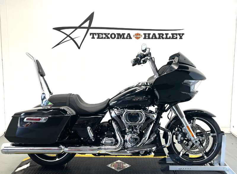 Road Glide®