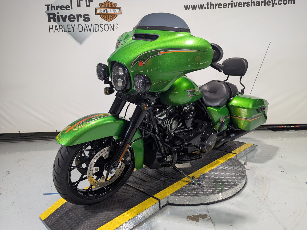 Street Glide® Special