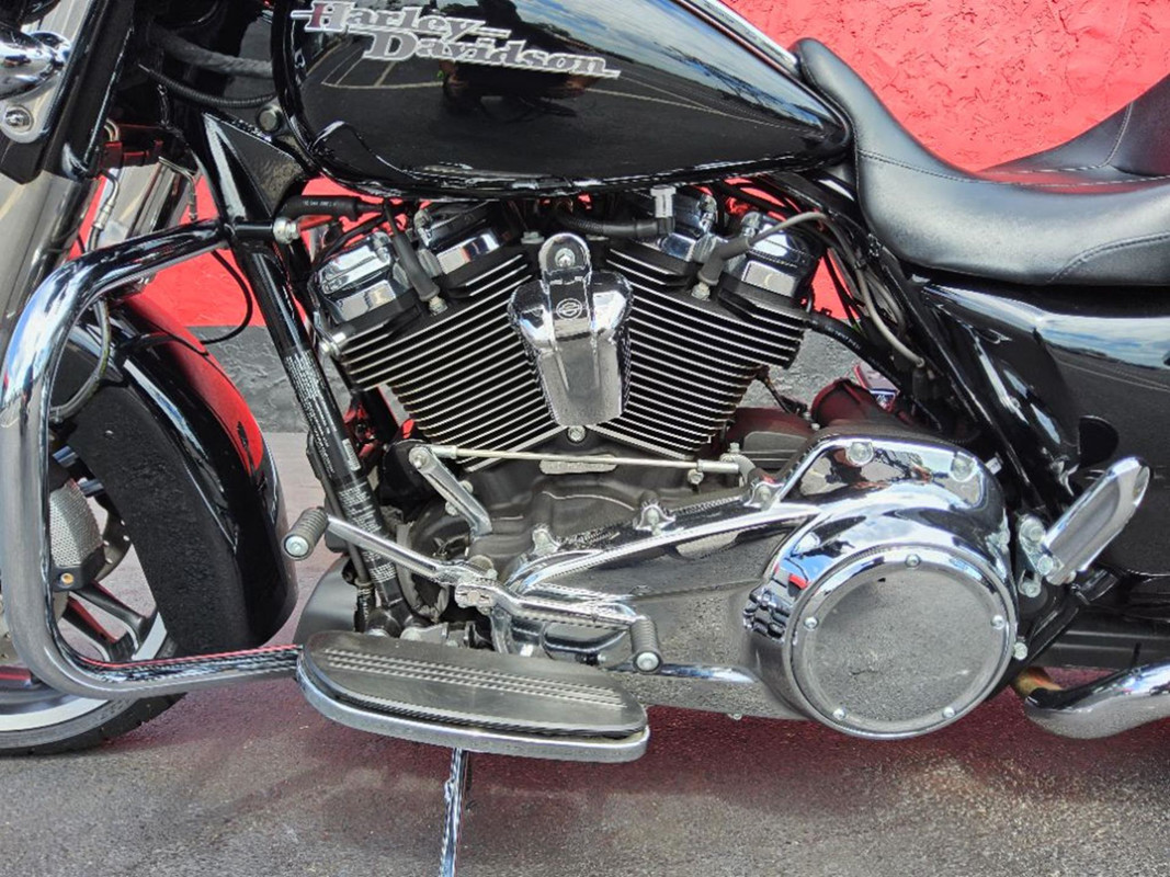 Street Glide® Special